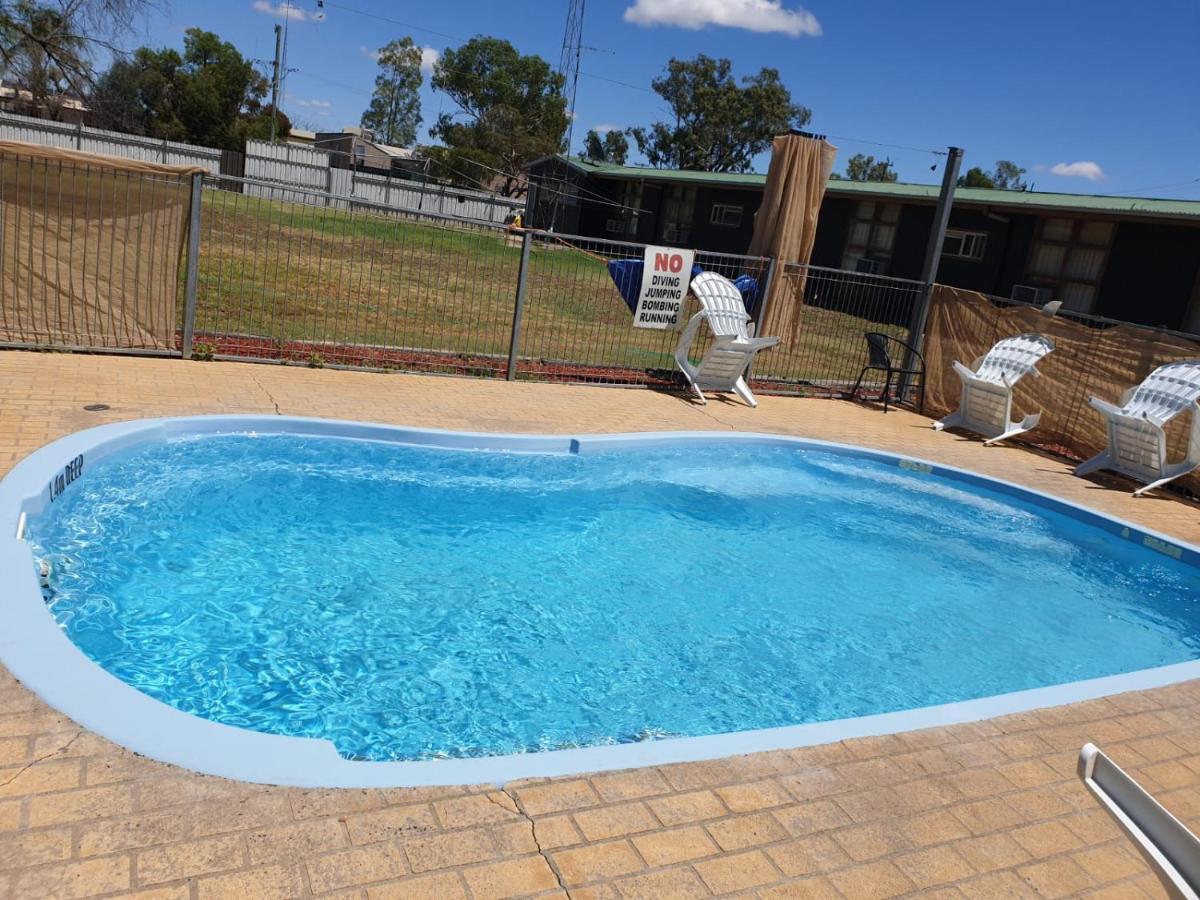 Coolabah Motel Walgett Exterior photo